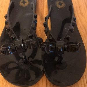 BCBG Flip Flops